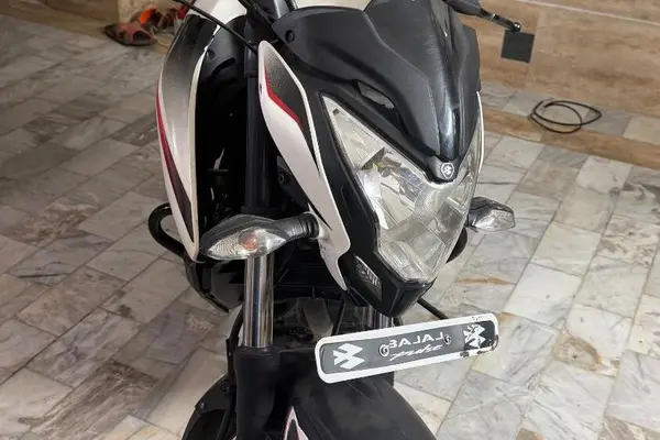 باجاج  پالس 200