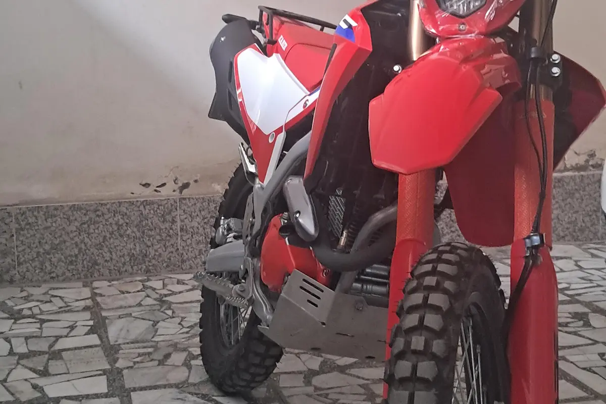 کبیر موتور،  Honest 249