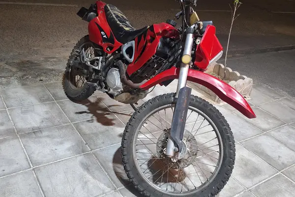 پیشرو  XL200