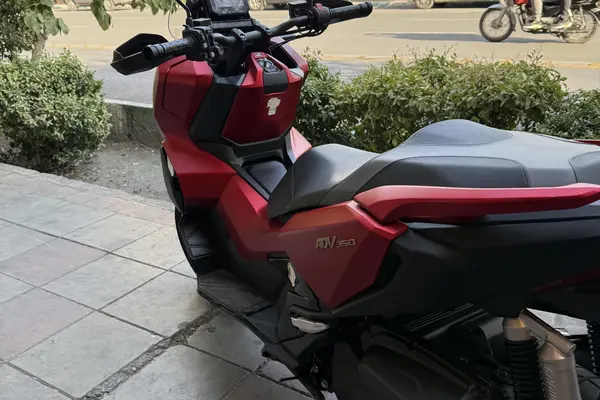 هوندا  ADV 350