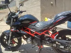 بنلی، TNT 150
