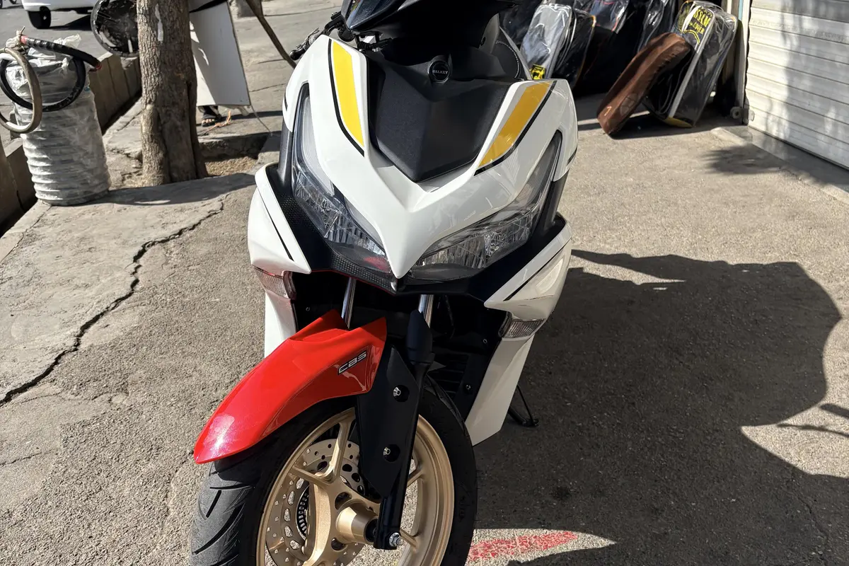 نیرو موتور شیراز،  گلکسی R155