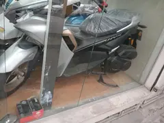 کبیر موتور، NVX 180