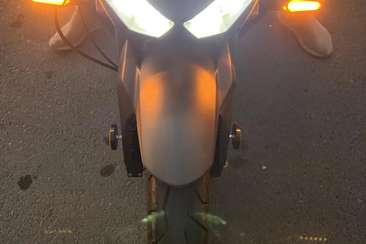 کاوازاکی،  Z1000