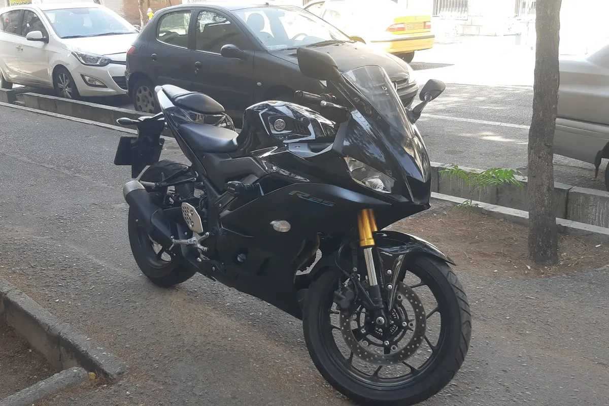 یاماها،  YZF R25