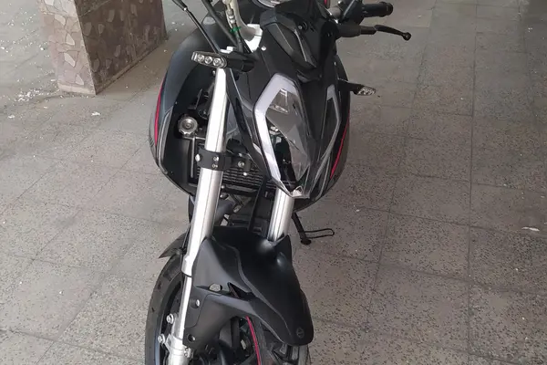 بنلی  TNT 180S