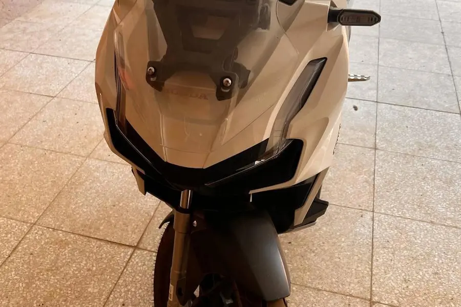 هوندا، ADV 160
