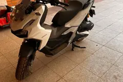هوندا، ADV 160