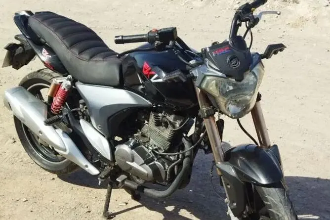 کویر موتور،  RKV 200