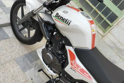 بنلی، TNT 150