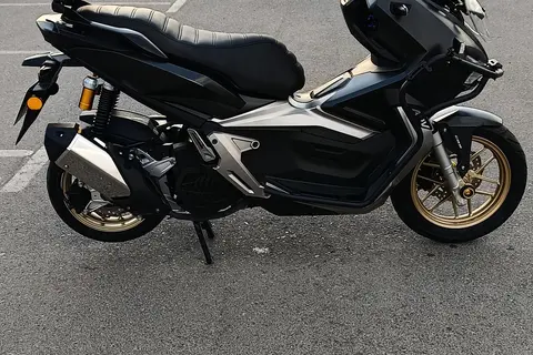 کویر موتور، AGV 150