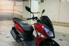 اس وای ام، گلکسی J 200