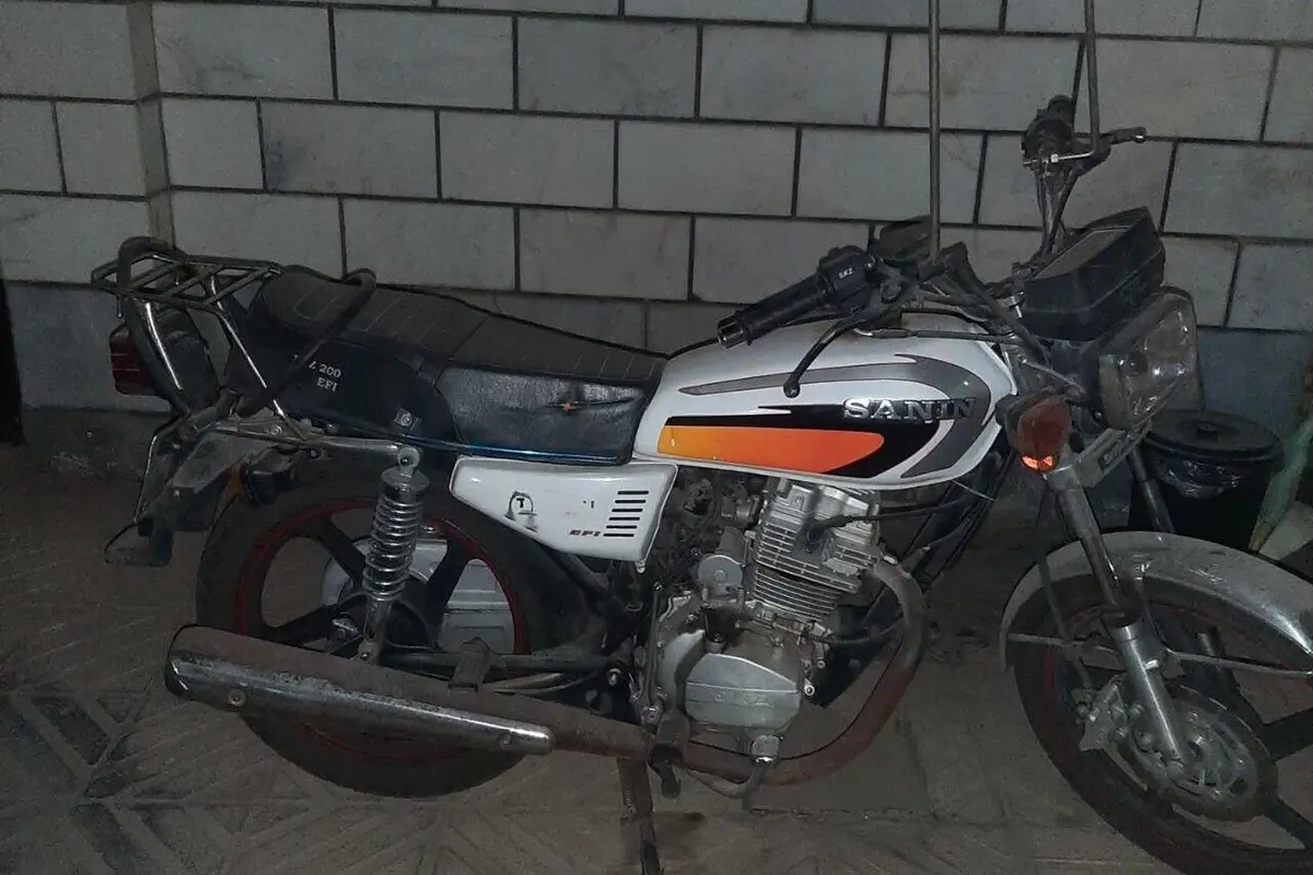 سپهر خودرو  سنین 200 EFI