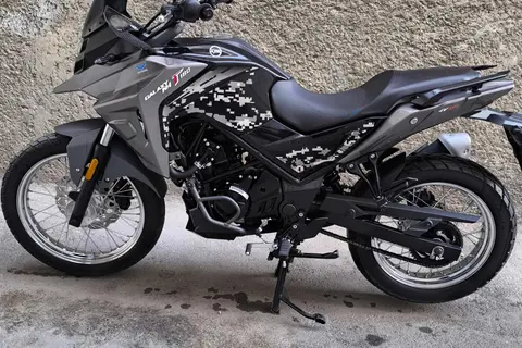 اس وای ام، گلکسی NH 180