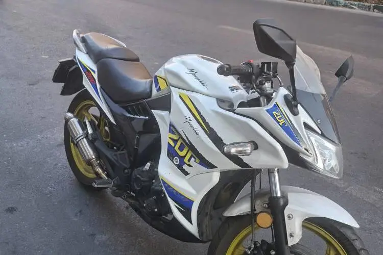 مگلی  200R