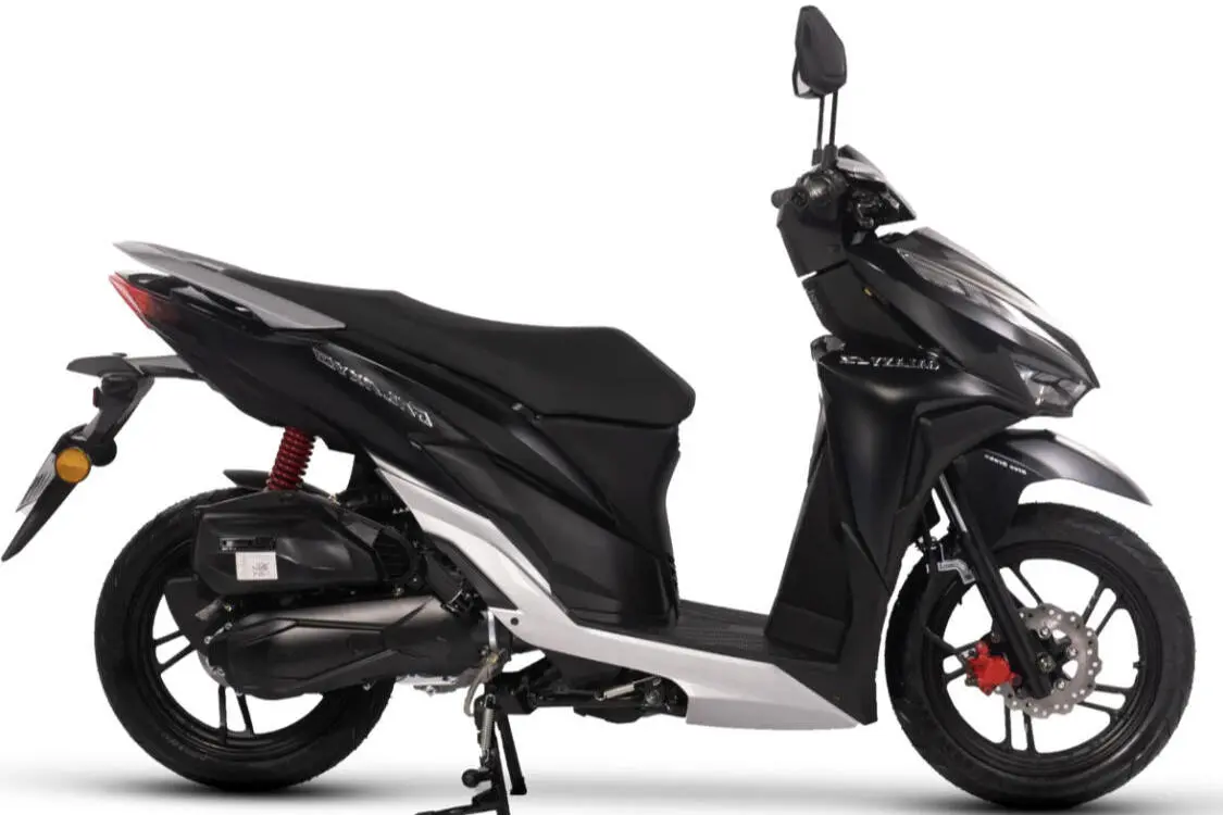 نیرو موتور شیراز،  گلکسی CL150