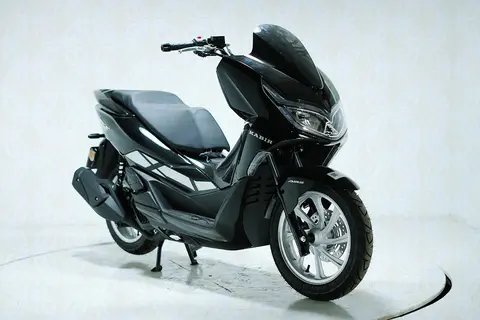 همراه سیکلت، طرح PCX 170