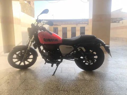 کیو جی موتور، SRV200