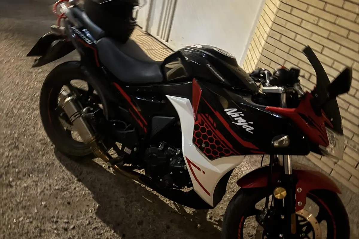 کویر موتور،  مگلی 200