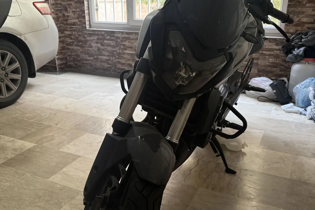 باجاج،  دومینار 250