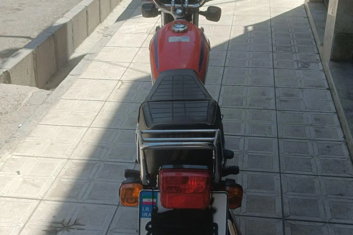 هوندا  CD 200