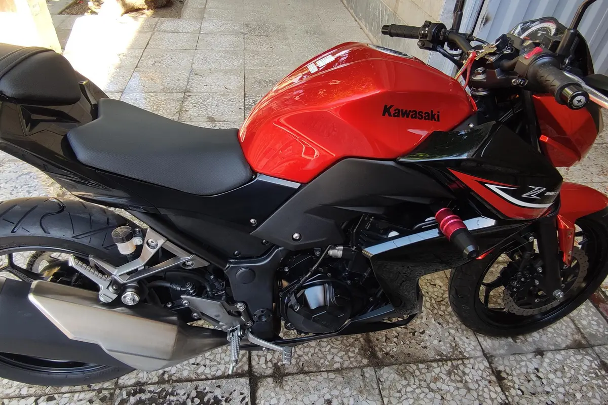 کاوازاکی،  ZXR 250