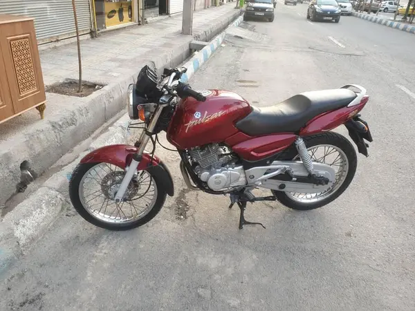 باجاج  پولسار 180