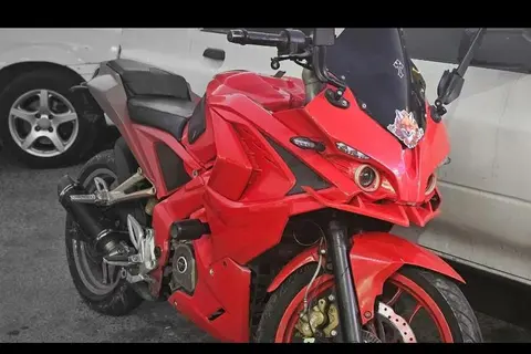 باجاج، پالس 200RS