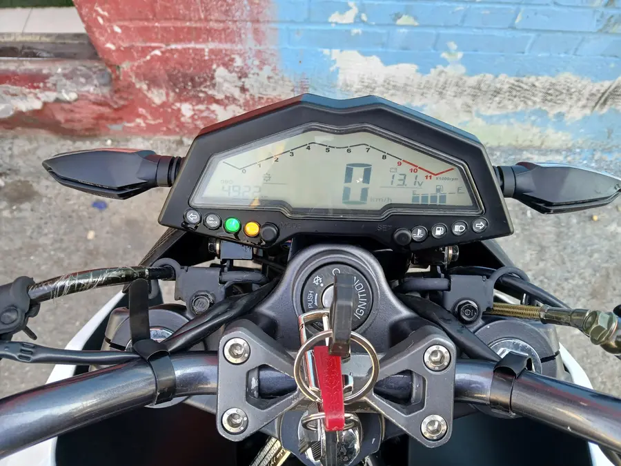 نیرو موتور شیراز، گلکسی NA180