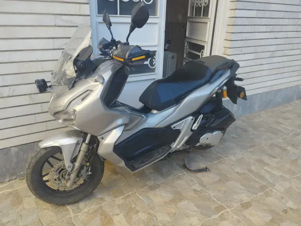 کبیر موتور  ADV 150i