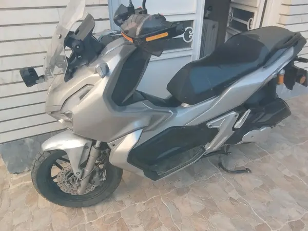 کبیر موتور  ADV 150i
