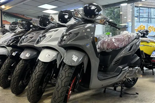 اس وای ام  گلکسی SR 200