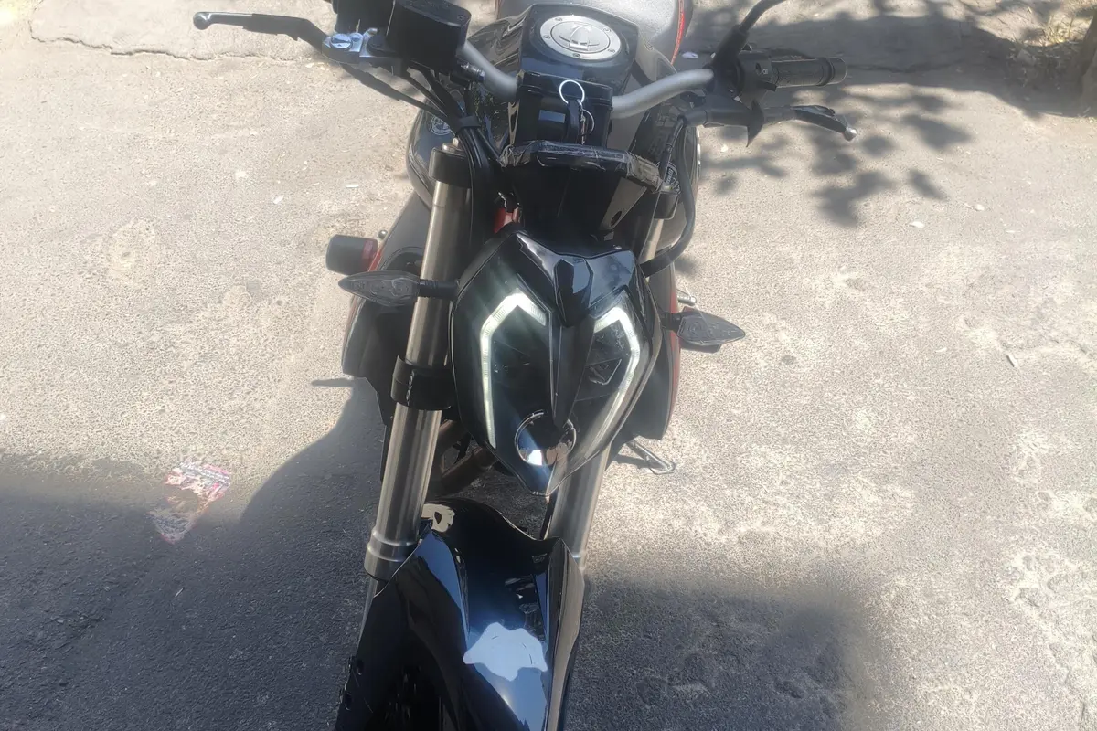 بنلی،  TNT 249S