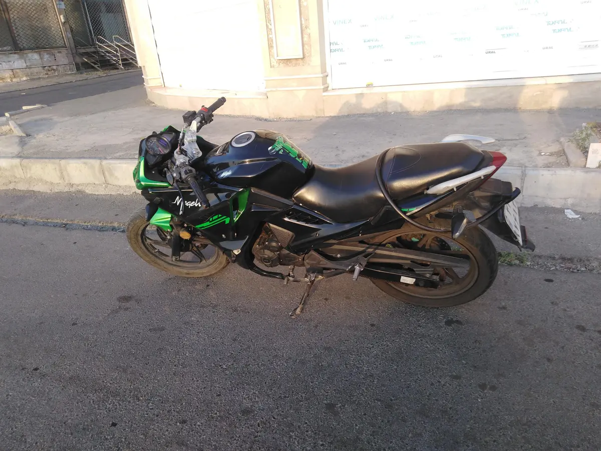 مگلی  200R