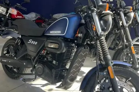 کرمان سیکلت، S300