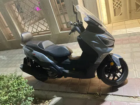 اس وای ام، گلکسی JX 250