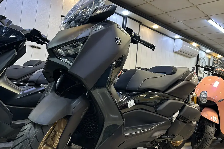 یاماها، XMAX 300