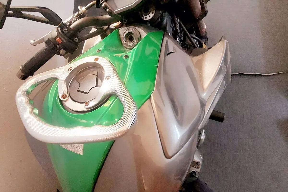 سوزوکی،  GS 1000
