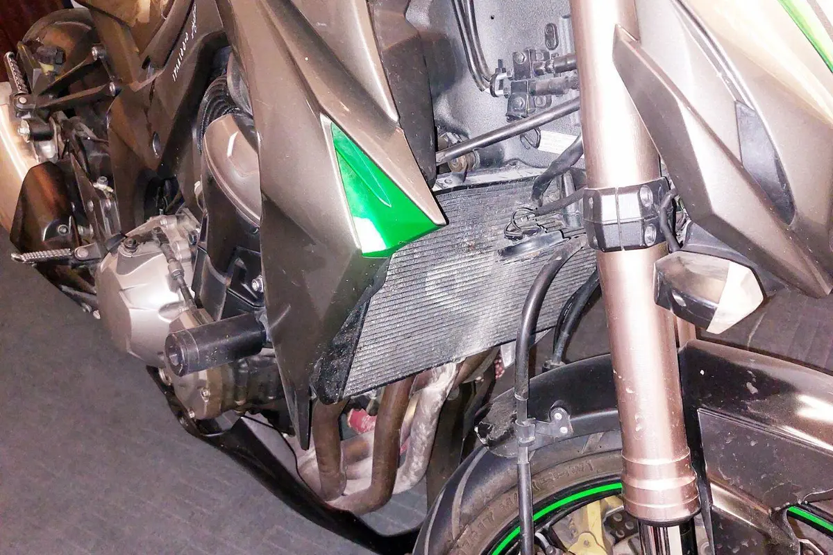سوزوکی،  GS 1000