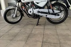 باجاج، بوکسر 150