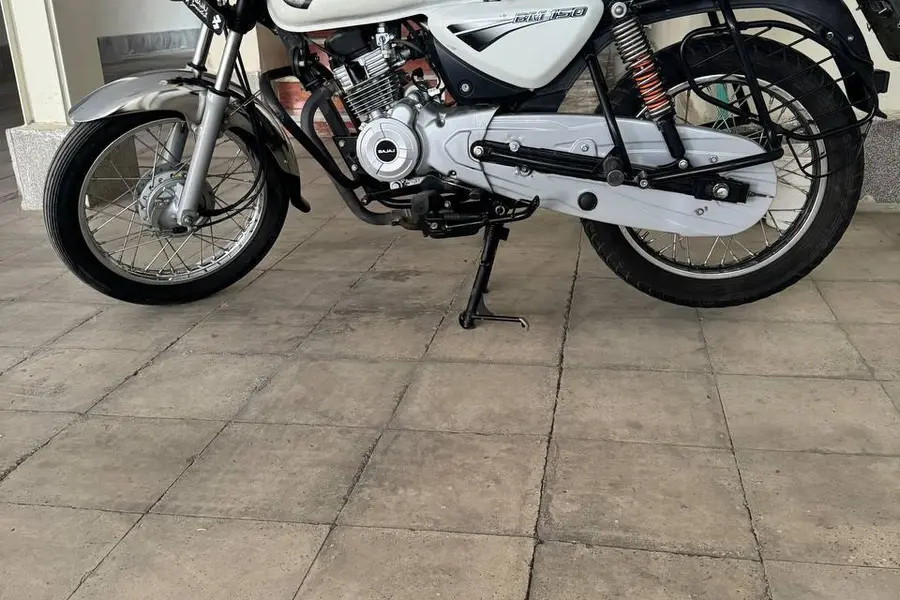 باجاج، بوکسر 150