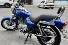 باجاج، اونجر 220