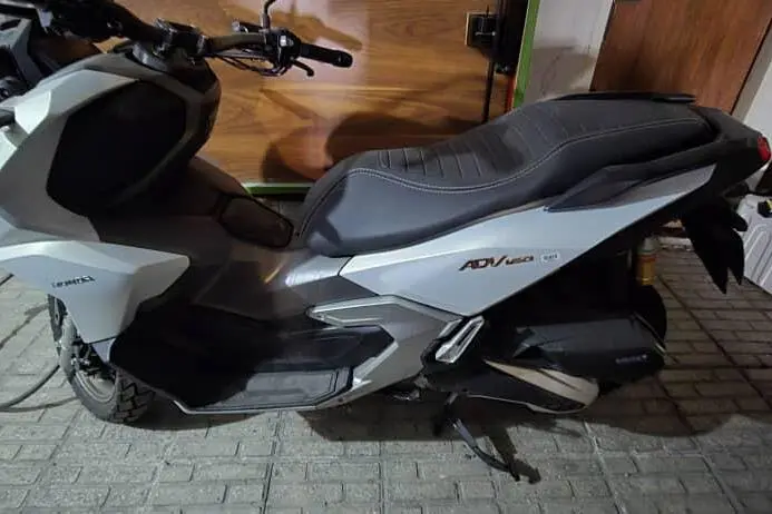 هوندا،  ADV 160