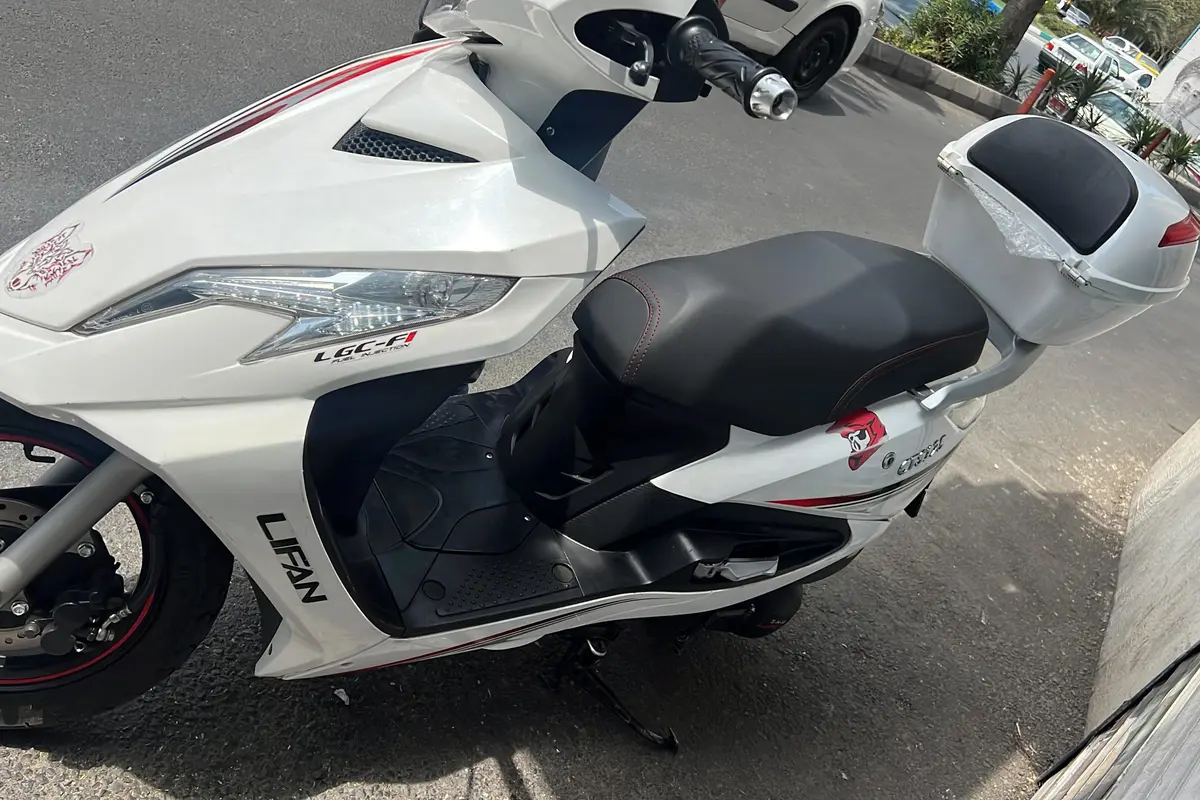 لیفان،  125