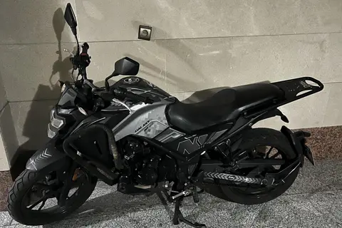 اس وای ام، گلکسی NA 180
