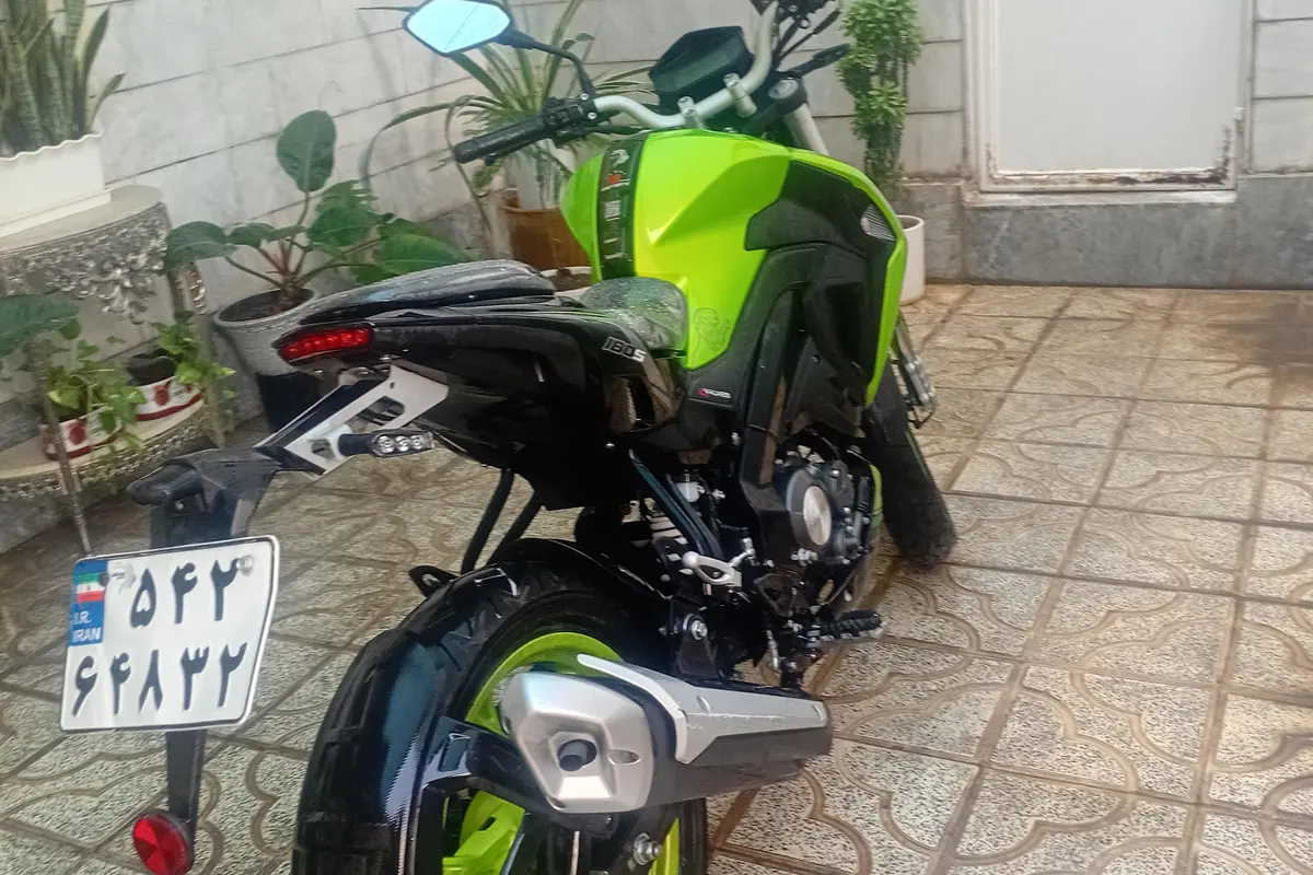 بنلی،  TNT 180S
