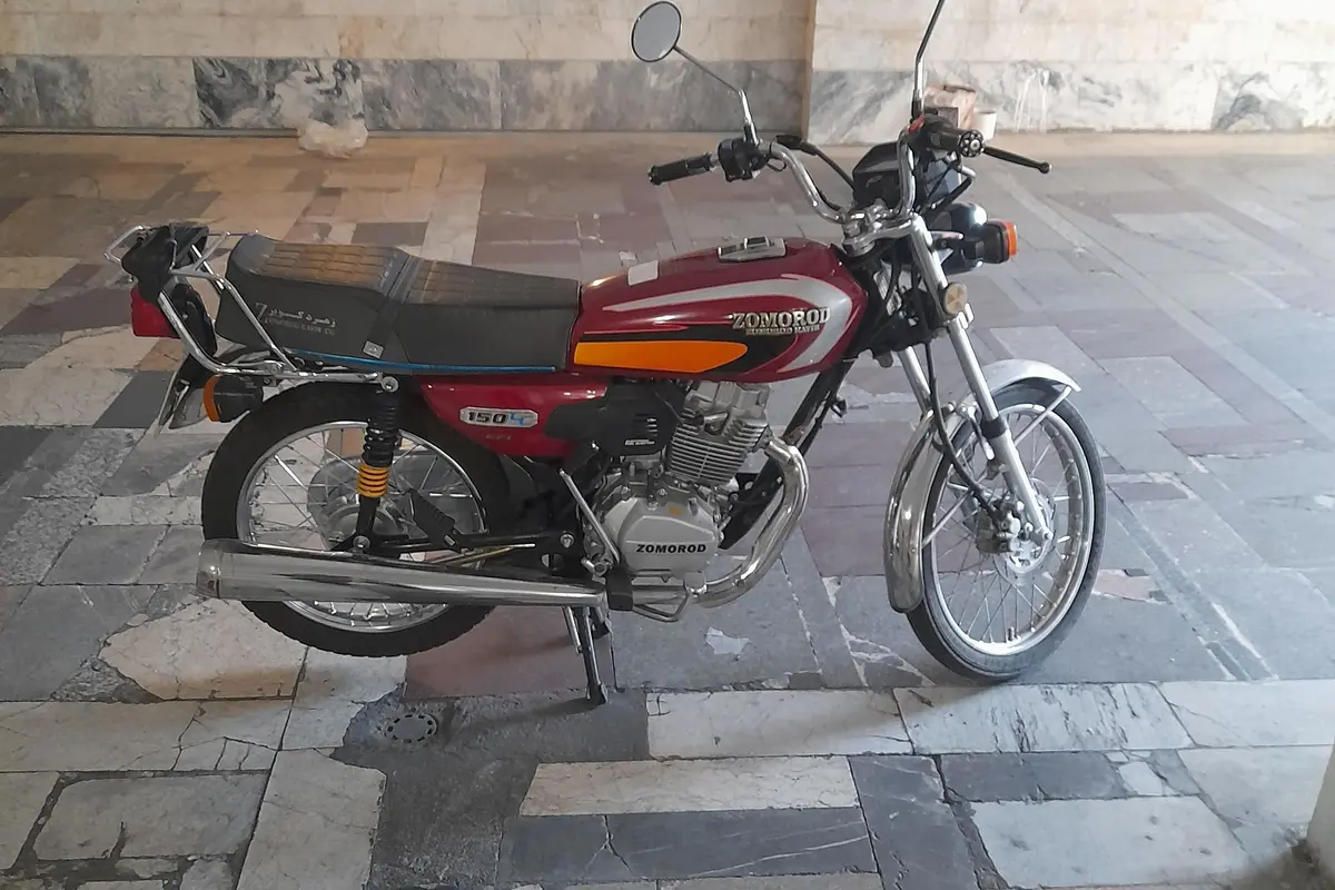 زمرد کویر،  150CDI