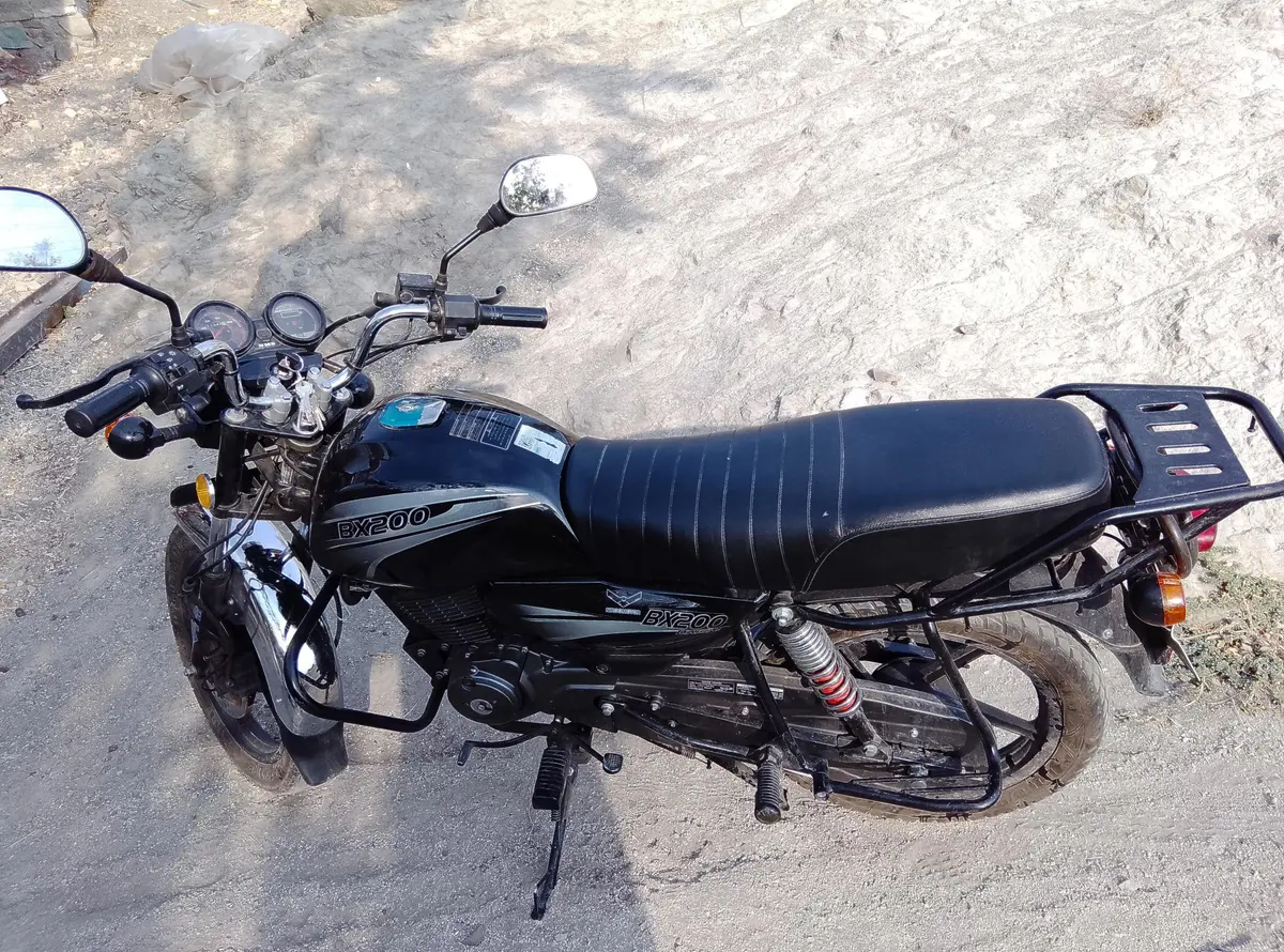 دایچی،  BX200