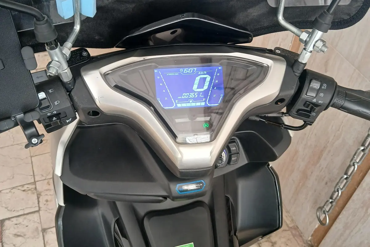 نیکتاز،  1800 وات