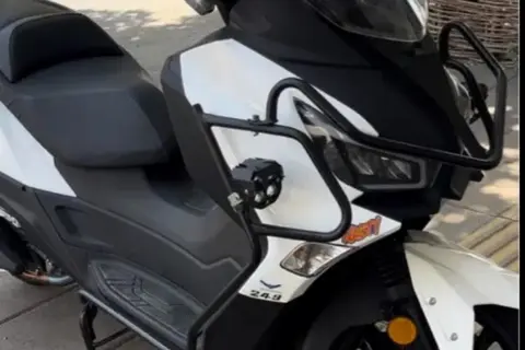 اس وای ام، گلکسی JX 250